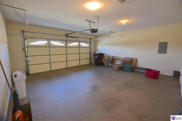 105 B Arlingwood Court, Elizabethtown, KY 42701