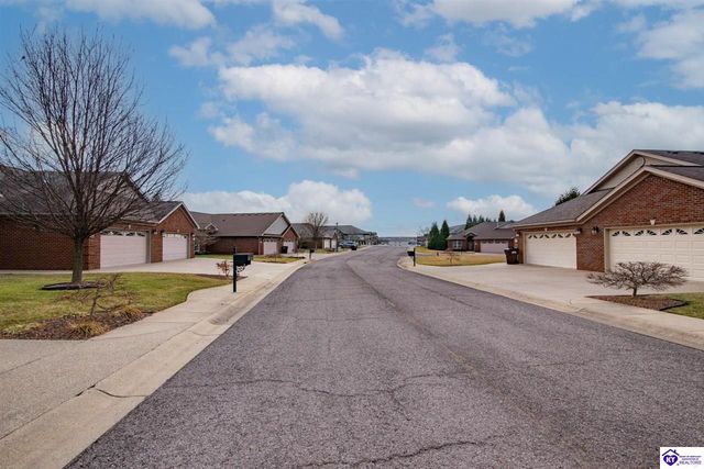 105 B Arlingwood Court, Elizabethtown, KY 42701