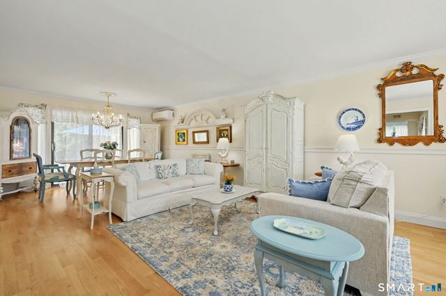 4 Heritage Circle A, Southbury, CT 06488