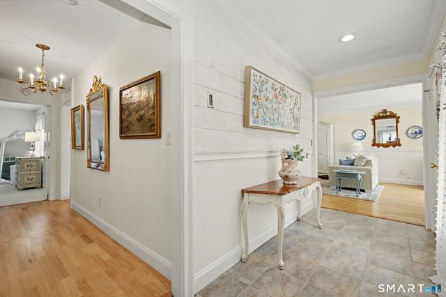 4 Heritage Circle A, Southbury, CT 06488