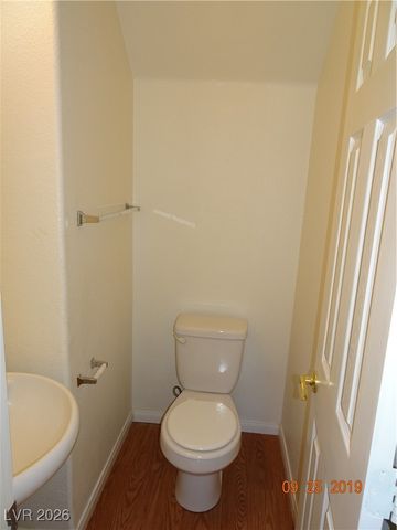 5247 Starter Avenue, Las Vegas, NV 89156