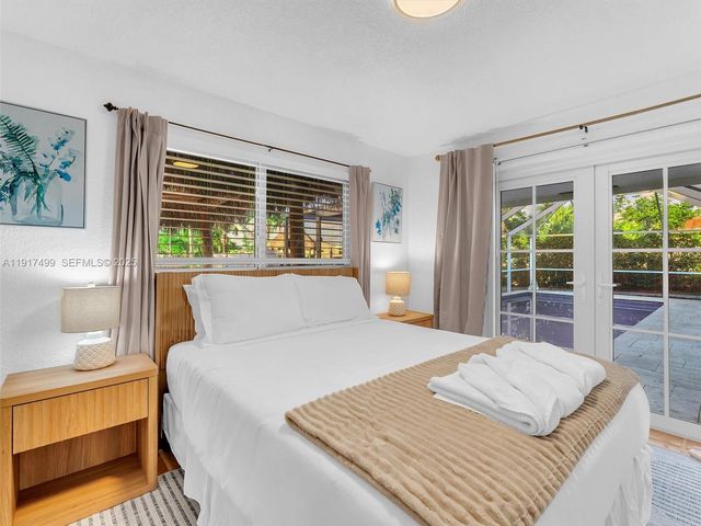 421 SW 18th St, Pompano Beach, FL 33060