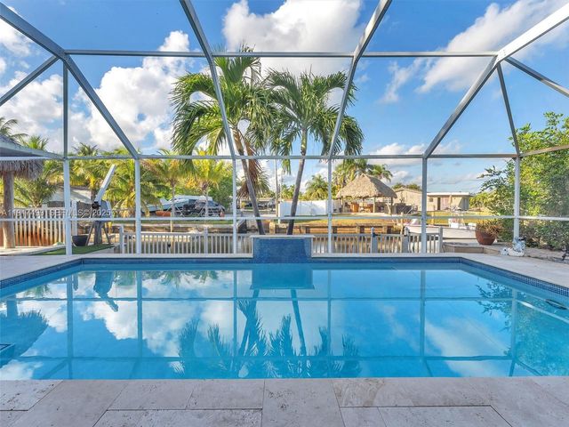 421 SW 18th St, Pompano Beach, FL 33060