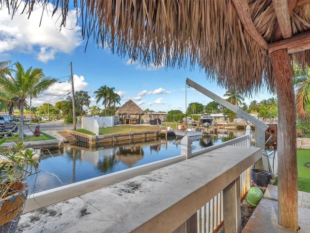 421 SW 18th St, Pompano Beach, FL 33060