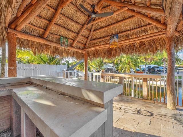 421 SW 18th St, Pompano Beach, FL 33060