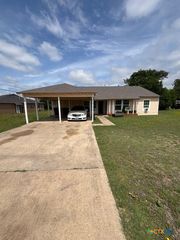 810 Stetson Avenue, Killeen, TX 76543