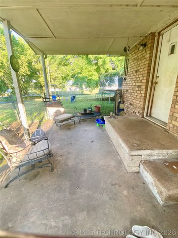 404 S Jules Avenue, Cleveland, OK 74020