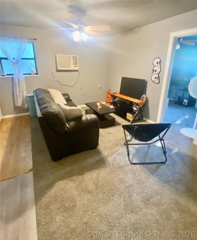 404 S Jules Avenue, Cleveland, OK 74020