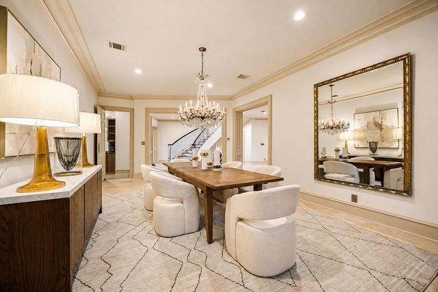 918 Huntington Cove, Houston, TX 77063