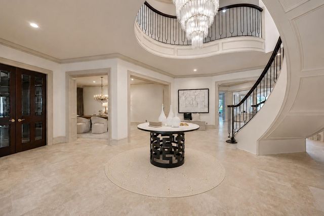 918 Huntington Cove, Houston, TX 77063