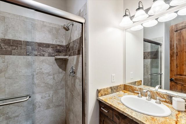 1054 E 200 S, Salt Lake City, UT 84102