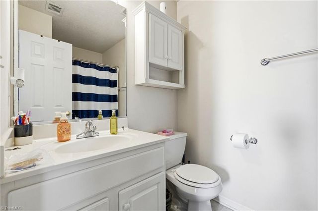 6105 Hedgecock Circle 2B, High Point, NC 27265