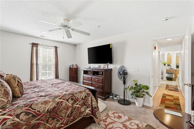 6105 Hedgecock Circle 2B, High Point, NC 27265