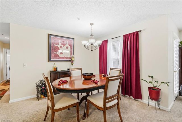 6105 Hedgecock Circle 2B, High Point, NC 27265