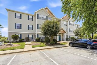 6105 Hedgecock Circle 2B, High Point, NC 27265