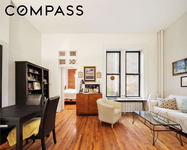 322 W 104th Street, New York City, NY 10025