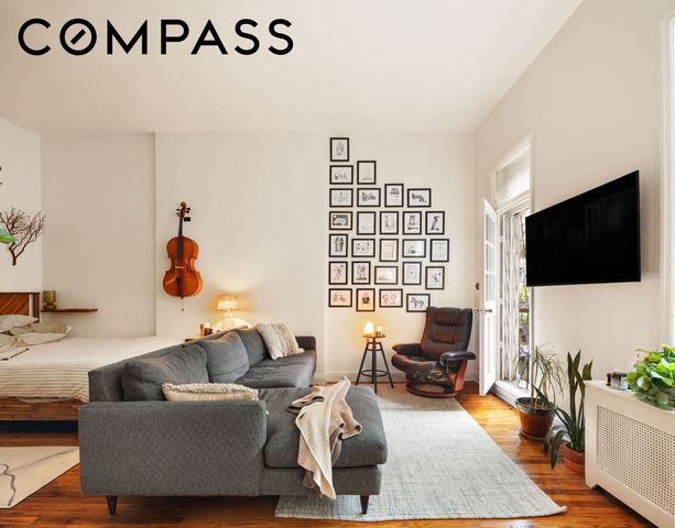 322 W 104th Street, New York City, NY 10025