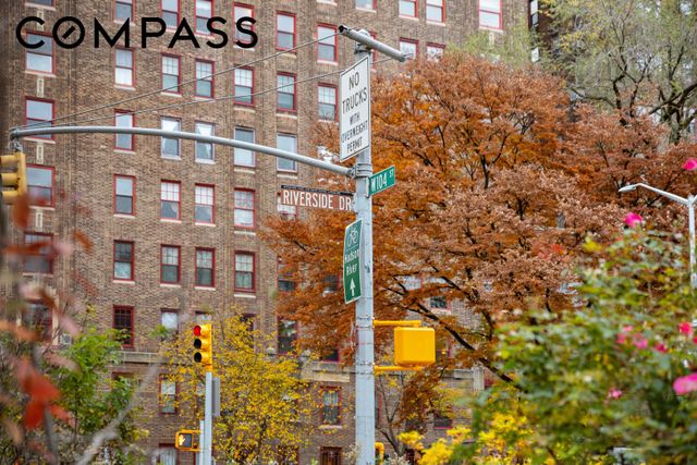 322 W 104th Street, New York City, NY 10025