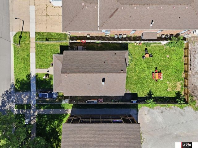 1928 J Street, Lincoln, NE 68510