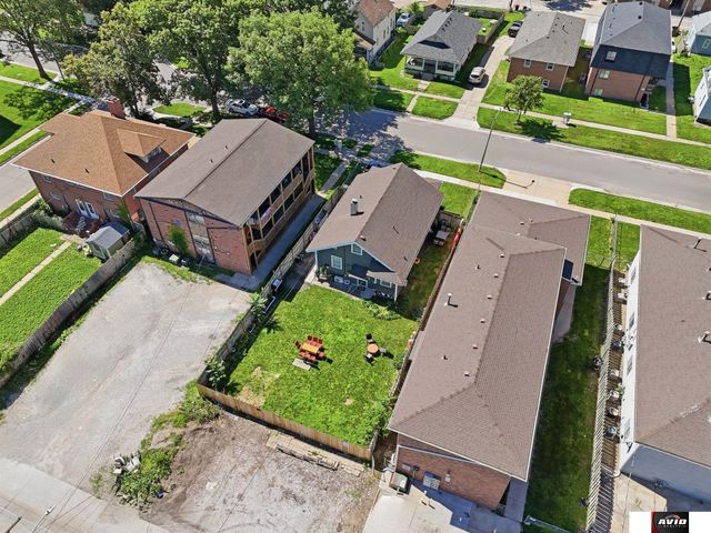 1928 J Street, Lincoln, NE 68510