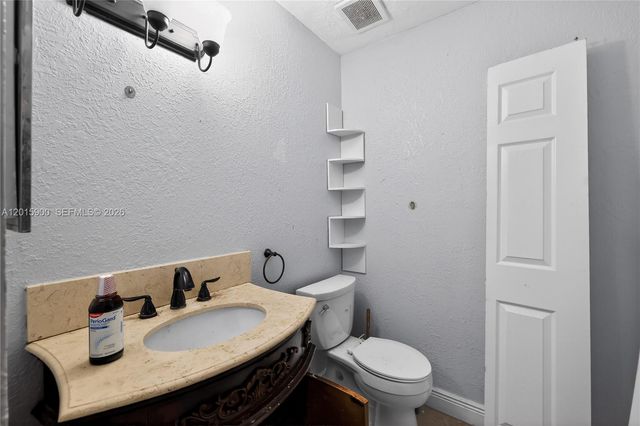 7913 Tam Oshanter Boulevard 0, North Lauderdale, FL 33068
