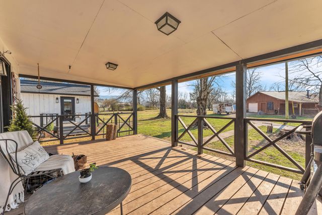 266 Carolina Avenue, Delano, TN 37325