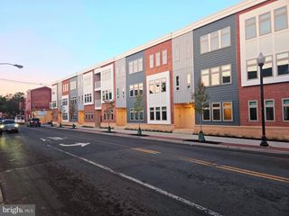200 HAMILTON AVE #102, Trenton, NJ 08609