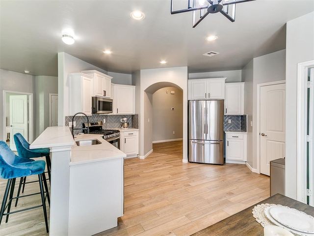 11233 NW 97th Street, Yukon, OK 73099
