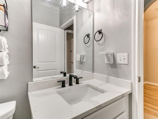 11233 NW 97th Street, Yukon, OK 73099