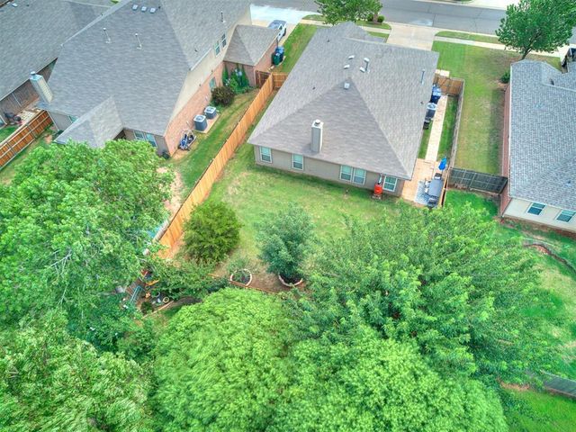 11233 NW 97th Street, Yukon, OK 73099
