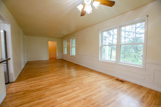 3904 Finch Road, Paragould, AR 72450