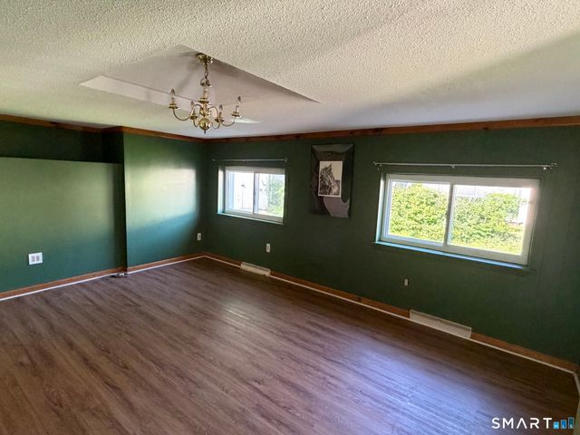 51 Dell Avenue, New London, CT 06320