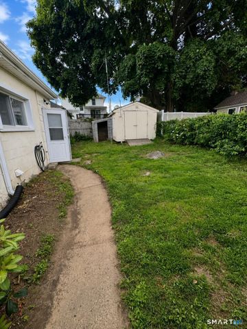 51 Dell Avenue, New London, CT 06320