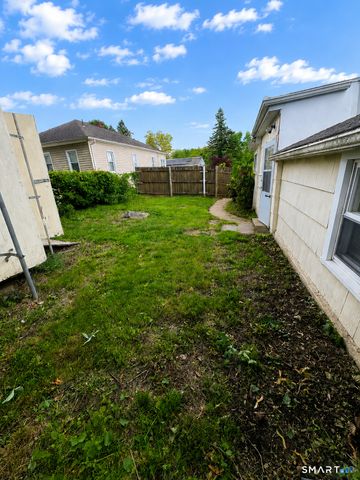 51 Dell Avenue, New London, CT 06320