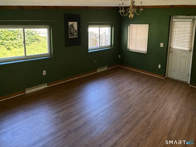 51 Dell Avenue, New London, CT 06320