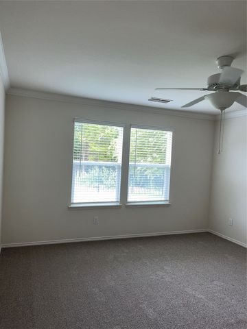 138 Waxberry Drive, Fate, TX 75189