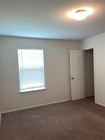 138 Waxberry Drive, Fate, TX 75189