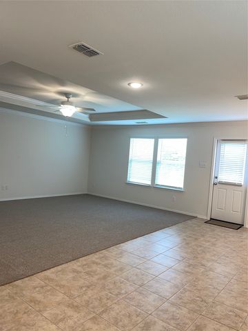 138 Waxberry Drive, Fate, TX 75189