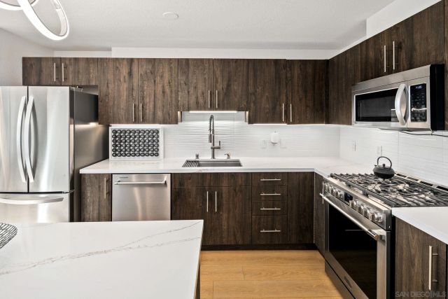 1240 India St 703, San Diego, CA 92101