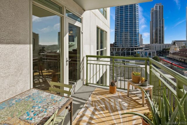 1240 India St 703, San Diego, CA 92101