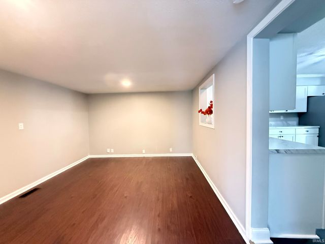 1109 N First Street, Boonville, IN 47601