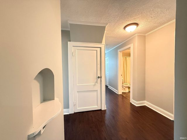 1109 N First Street, Boonville, IN 47601