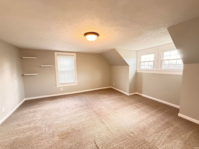 1109 N First Street, Boonville, IN 47601