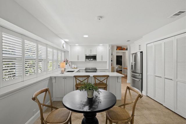 4706 DUNDEE DRIVE, Bradenton, FL 34210