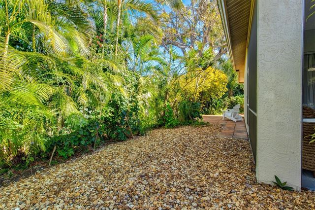 4706 DUNDEE DRIVE, Bradenton, FL 34210