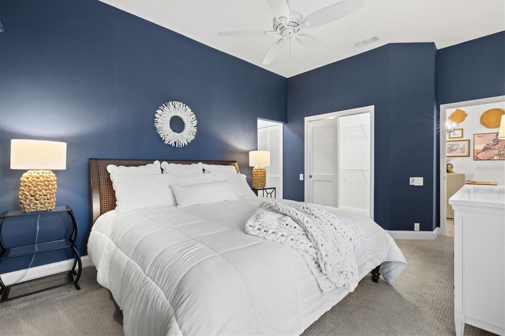 Image 28 of property listing at 4706 DUNDEE DRIVE, Bradenton, FL 34210