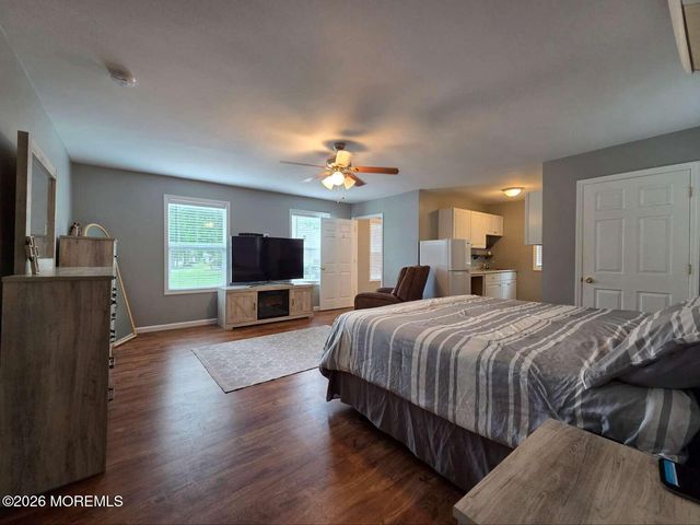 49 Flannigan Drive, Howell, NJ 07731