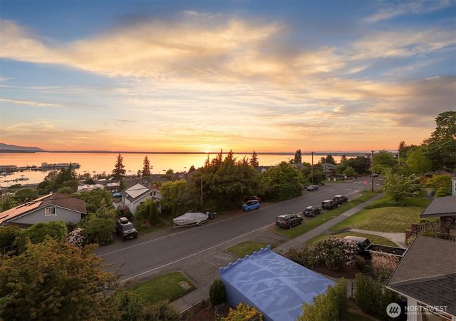 1015 14th Street, Bellingham, WA 98225