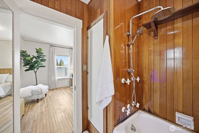 1015 14th Street, Bellingham, WA 98225