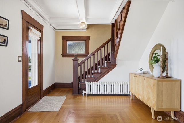 1015 14th Street, Bellingham, WA 98225